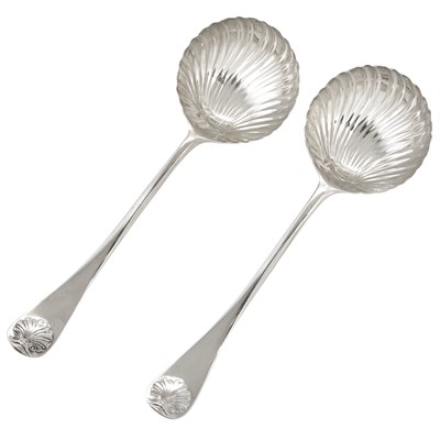 Lot 22 - Pair of Stieff Sterling Silver Williamsburg...