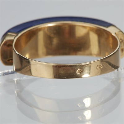 Lot 23 - Van Cleef & Arpels Gold and Diamond Ring Guard with Three Gold, Green Chalcedony, Lapis and Coral Interchangeable Rings, France