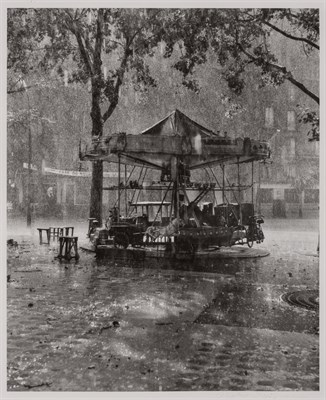 Lot 63 - DOISNEAU, ROBERT (1912-1994) Le Manege de...