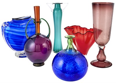 Lot 30 - Group of Italian glass