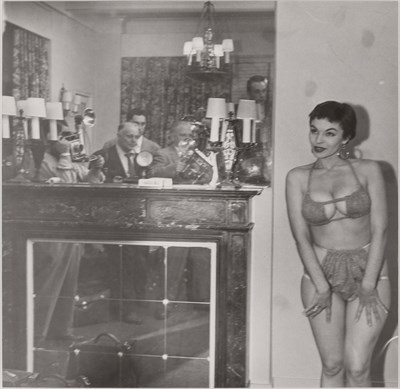 Lot 133 - WEEGEE [=FELLIG, ARTHUR] (1899-1968) A...