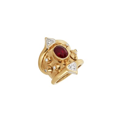 Lot 39 - Two-Color Gold, Synhetic Ruby and Diamond Ring