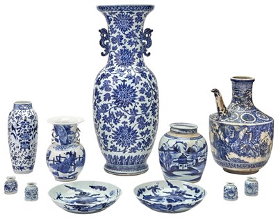 Lot 279 - Miscellaneous Group of Eight Chinese Blue and...