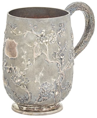 Lot 378 - A Chinese Export Silver Tankard Qing Dynasty...