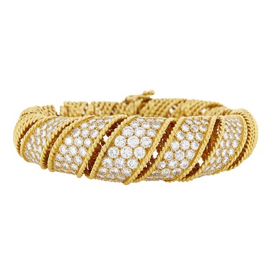 Lot 18 - Tiffany & Co. Gold and Diamond Bracelet