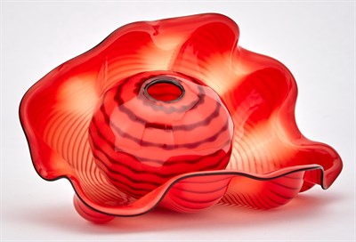 Lot 312 - Dale Chihuly Blown Glass Chinese Red Seaform...