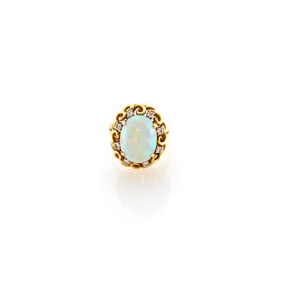 Lot 129 - Gold, Opal and Diamond Ring