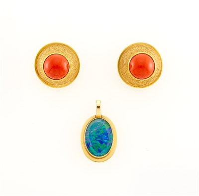 Lot 218 - Gold and Black Opal Doublet Pendant and Tambetti Pair of Gold and Coral Earrings