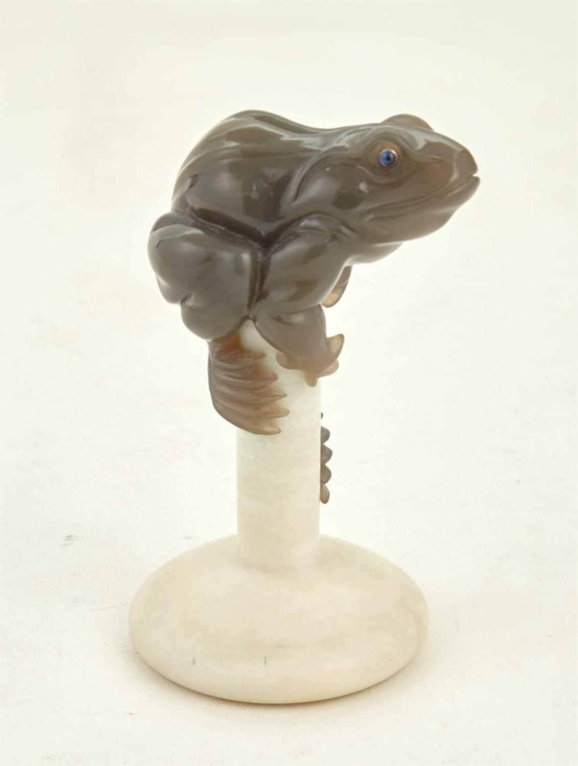 Lot 257 - Fabergé Style Agate and Hardstone Model of a...