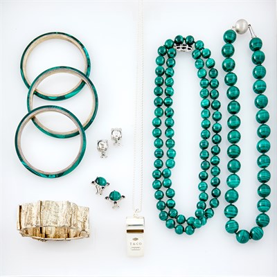 Lot 1235 - Group of Jewelry