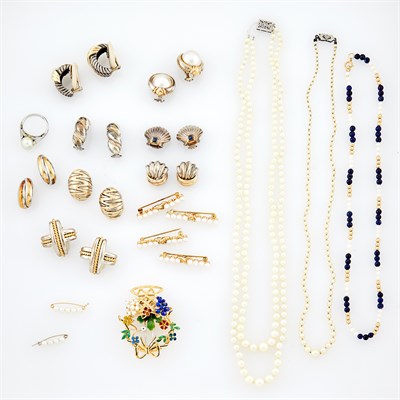 Lot 1239 - Eight Pairs of Silver and Gold Earclips and Cultured Pearl Ring, Three Necklaces and Seven Pins