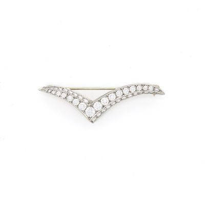 Lot 1095 - Tiffany & Co. Platinum and Diamond 'Seagull' Pin