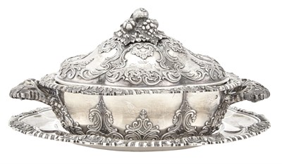 Lot 272 - Odiot Silver Covered Écuelle on Stand 19th...