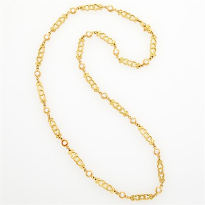 Lot 1015 - Gold and Diamond Chain Necklace