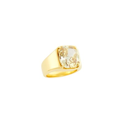 Lot 66 - Gold and Fancy Deep Brownish Yellow Diamond Ring