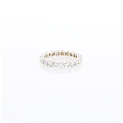 Lot 115 - Platinum and Diamond Band Ring