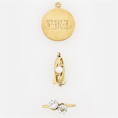 Lot 138 - Tiffany & Co. Antique Gold, Platinum and Diamond 'Toi et Moi' Ring, Mikimoto Gold and Cultured Pearl Clasp and Gold Charm