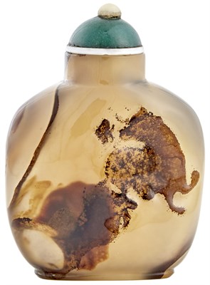 Lot 595 - A Chinese Shadow Agate Snuff Bottle Qing...