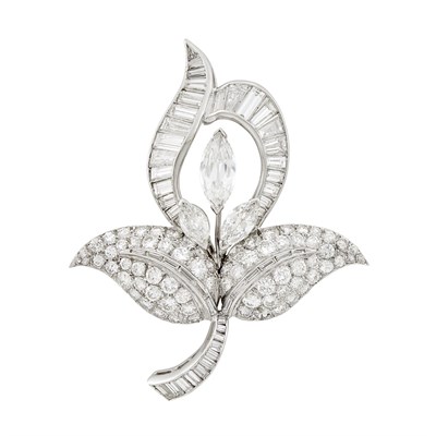 Lot 61 - Platinum and Diamond Brooch