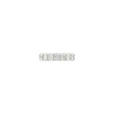 Lot 160 - Platinum and Diamond Band Ring