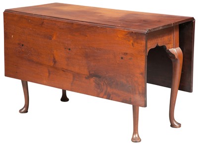 Lot 189 - Queen Anne Walnut Drop-Leaf Table Pennsylvania,...