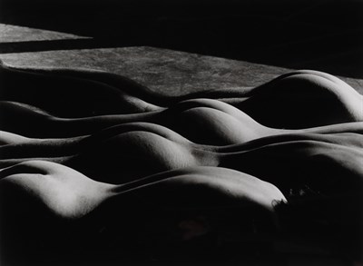 Lot 170 - CLERGUE, LUCIEN (1934-2014) Quatre nus à New...