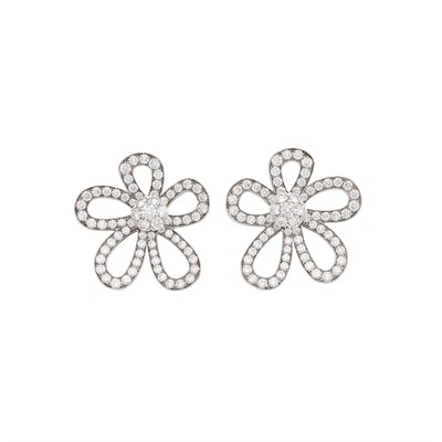 Lot 127 - Van Cleef & Arpels Pair of White Gold and Diamond 'Flowerlace' Earclips