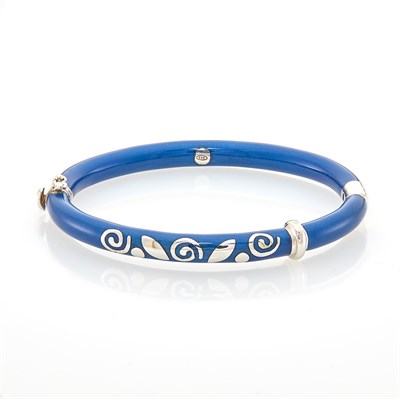 Lot 1280 - La Nouvelle Bague White Gold, Silver and Blue Lacquer Bangle Bracelet