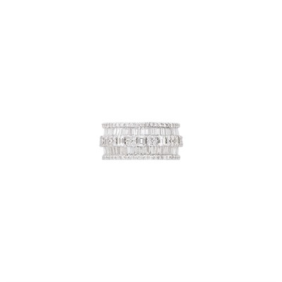 Lot 99 - White Gold and Diamond Band Ring