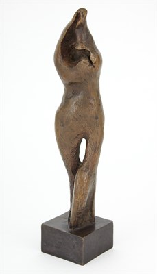 Lot 31 - Henry Moore