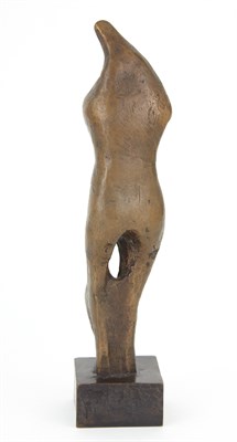 Lot 31 - Henry Moore