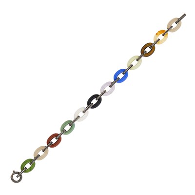 Lot 110 - Fabergé Jeweled Gold-Mounted Hardstone Link...
