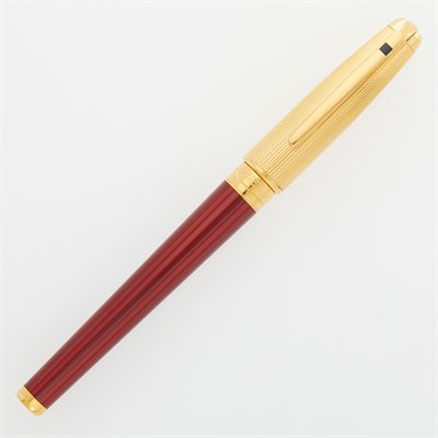 Lot 41 - S.T.Dupont Luxury Fountain Pen Fountain pen...