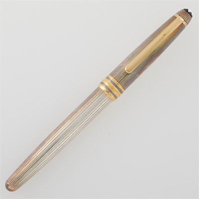Lot 46 - Montblanc Meisterstück Solitaire Rollerball...
