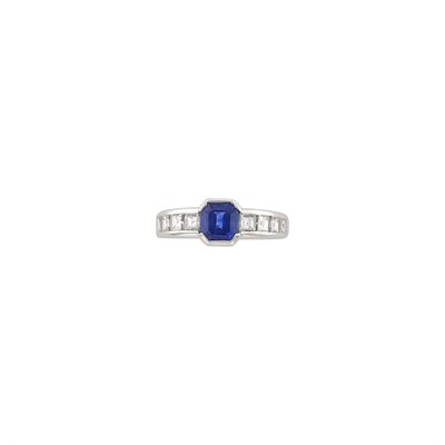 Lot 118 - Platinum, Sapphire and Diamond Ring