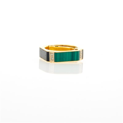Lot 91 - Gold, Tiger's Eye, Malachite, Black Onyx, Lapis and Diamond Band Ring