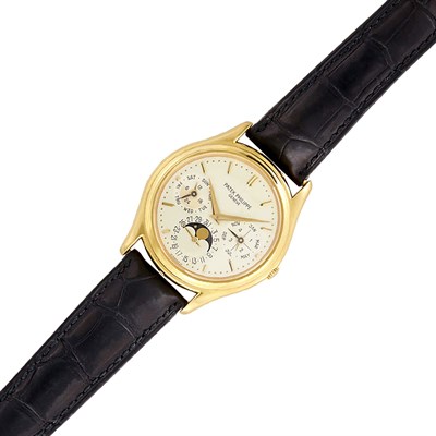 Lot 24 - Gentleman's Patek Philippe Gold 'Perpetual Calendar with Moonphase' Wristwatch, Ref. 3940