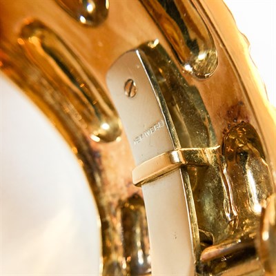 Lot 74 - David Webb Gold Cuff Bangle Bracelet