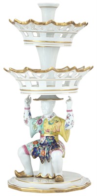 Lot 34 - Mottahedeh Tobacco Leaf Pattern Porcelain...