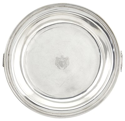 Lot 119 - George III Sterling Silver Dish Benjamin Laver,...