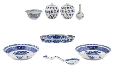 Lot 169 - A Group of Small Blue and White Porcelain...
