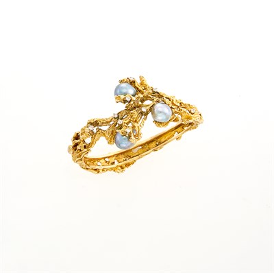 Lot 144 - Gold, Gray Cultured Pearl and Diamond Bangle Bracelet
