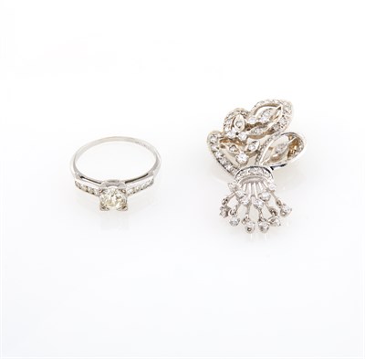 Lot 100 - Platinum and Diamond Ring and White Gold and Diamond Fringe Pin