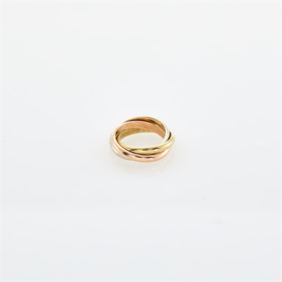 Lot 2 - Cartier Tricolor Gold 'Trinity' Band Ring