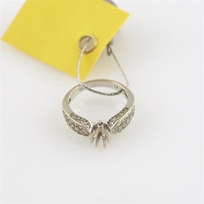 Lot 298 - Diamond Ring, 14K 2 dwt., stone missing