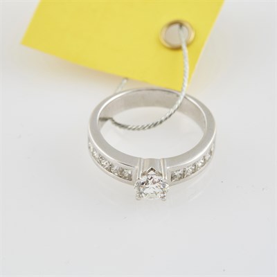 Lot 498 - Diamond Engagement Ring, 11 diamonds, center...