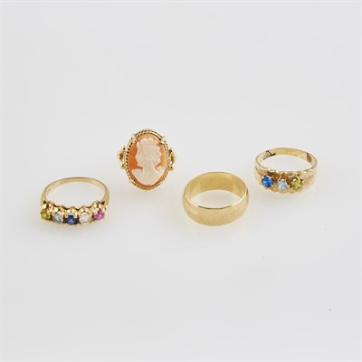 Lot 596 - Four Gold, Cameo and Bead Rings, 14K 13 dwt. all