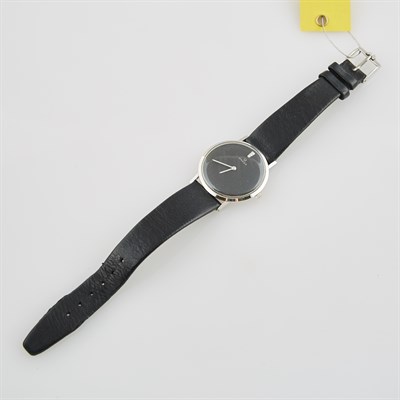 Lot 655 - Mans Diamond Wrist Watch, 17 Jewels, Omega, 14K