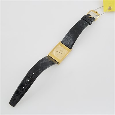 Lot 712 - Mans Gold Wrist Watch, Concord, Quartz, 18K