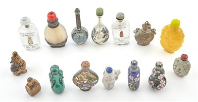 Lot 246 - Group of Fifteen Chinese Snuff Bottles 20th...